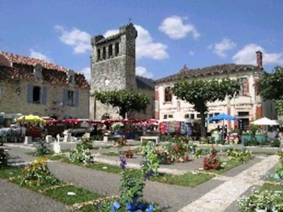 Le 7 Des Tonneliers Bed & Breakfast Castelfranc Exterior foto